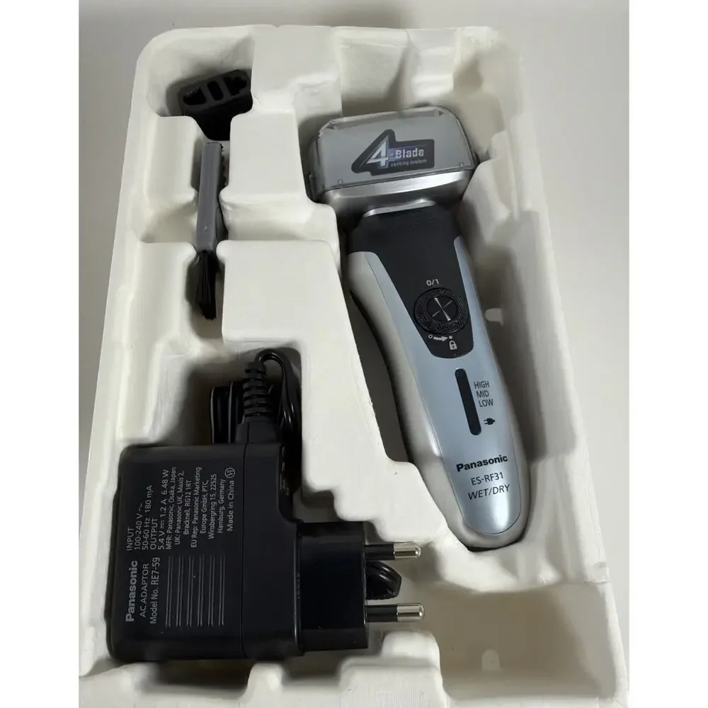 Panasonic ES-RF31 4 Blade Electric Shaver Wet & Dry - Open Box - Read